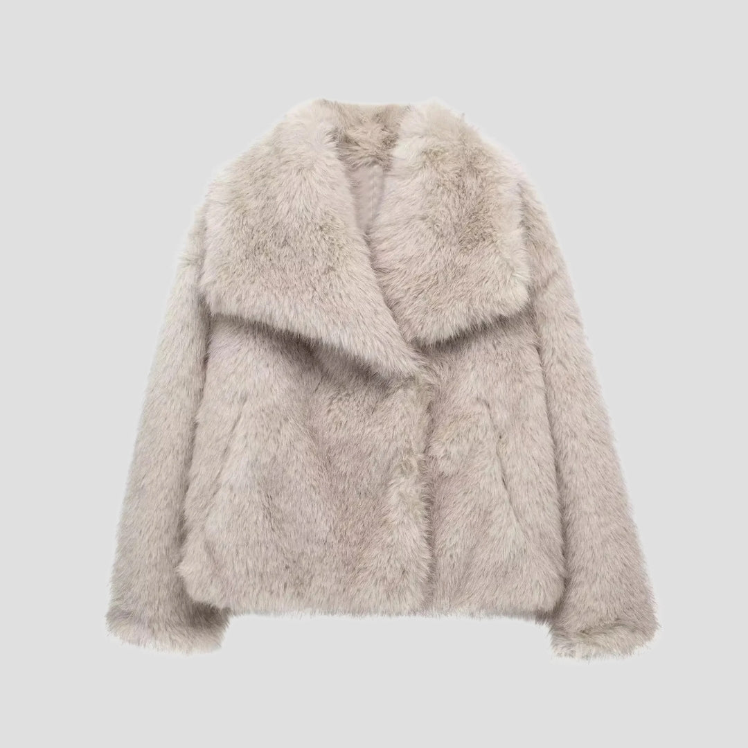 Evioleta | Short Warm Faux Fluffy Coat