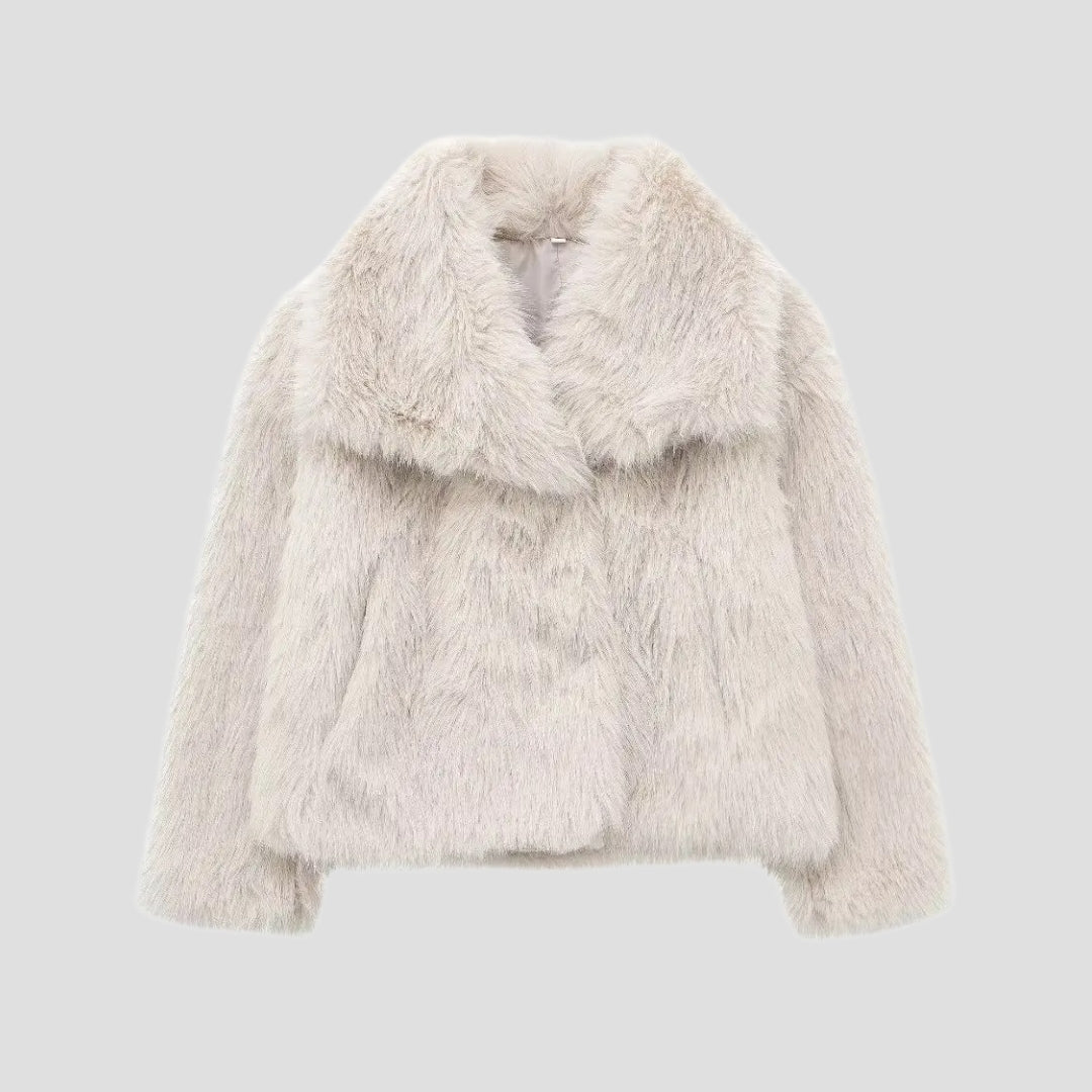 Evioleta | Short Warm Faux Fluffy Coat