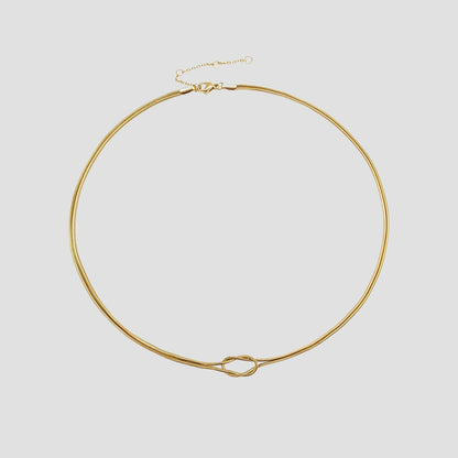 Evioleta | Minimalistic Necklace with forever knot