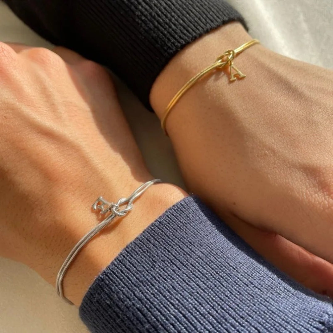 Evioleta | Minimalistic Knot Couple Bracelet with Letter - Valentines Special