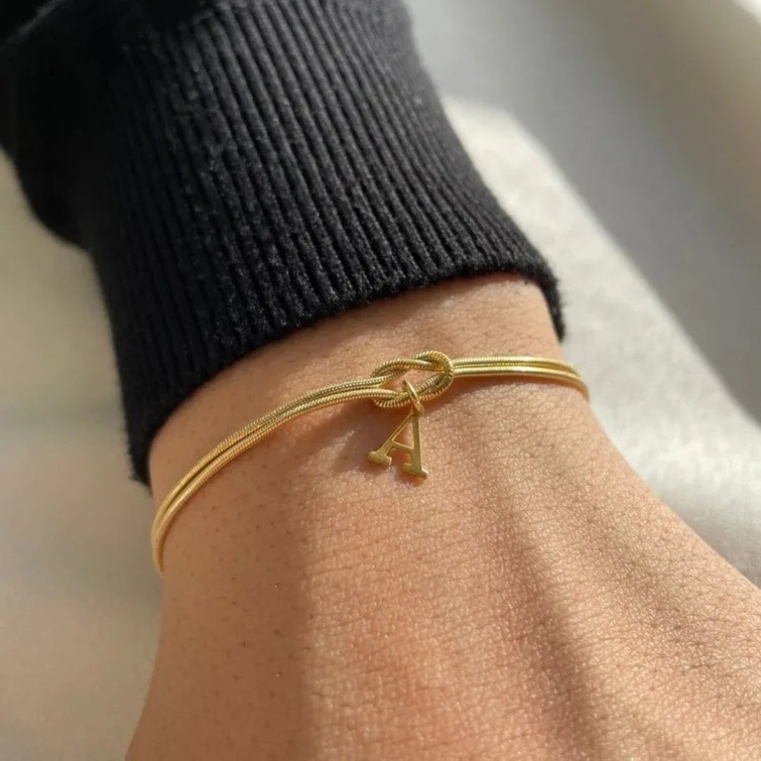 Evioleta | Minimalistic Knot Couple Bracelet with Letter - Valentines Special