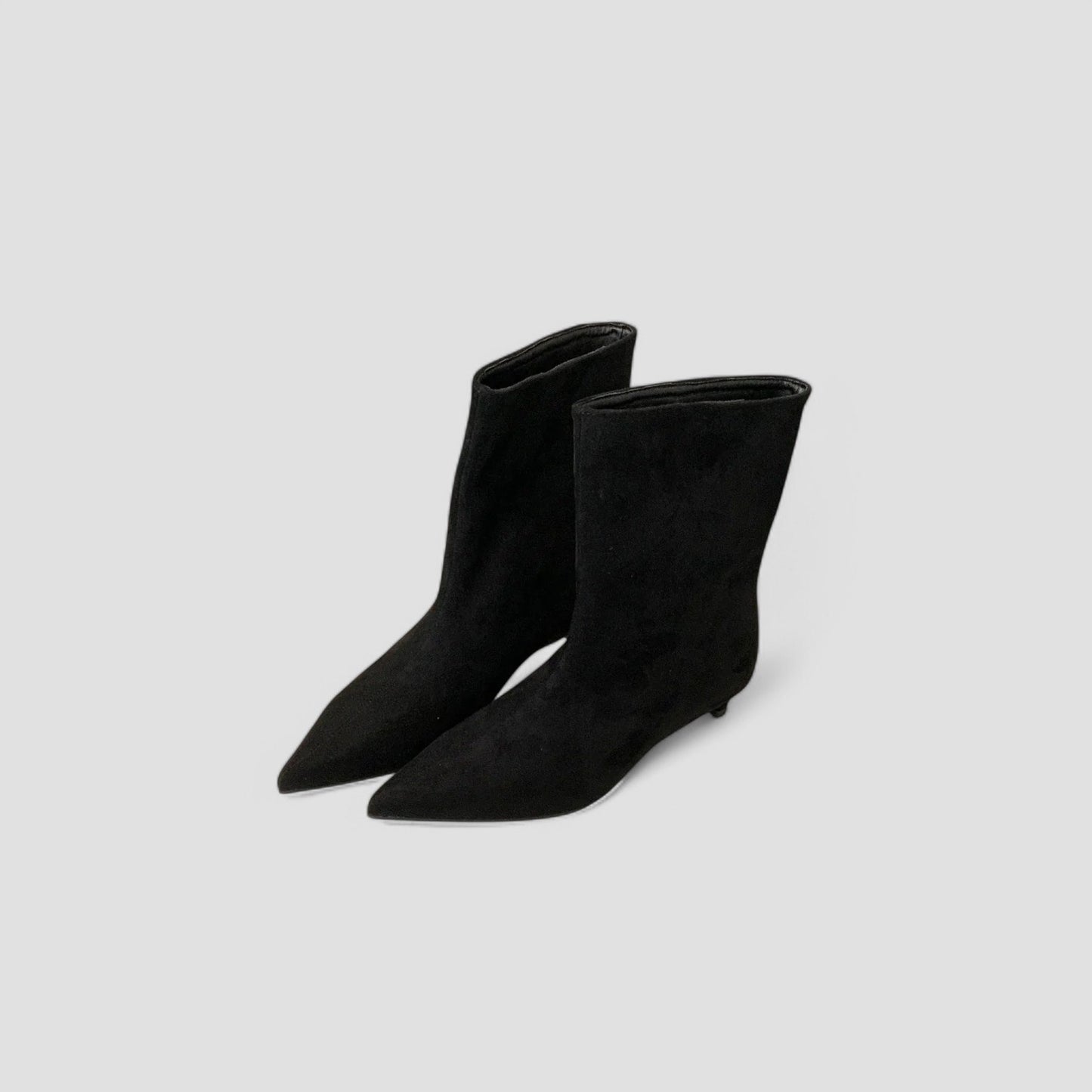 Evioleta | Above Ankle Wide Small Heel Boots